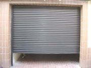 Abertura de porta de aço